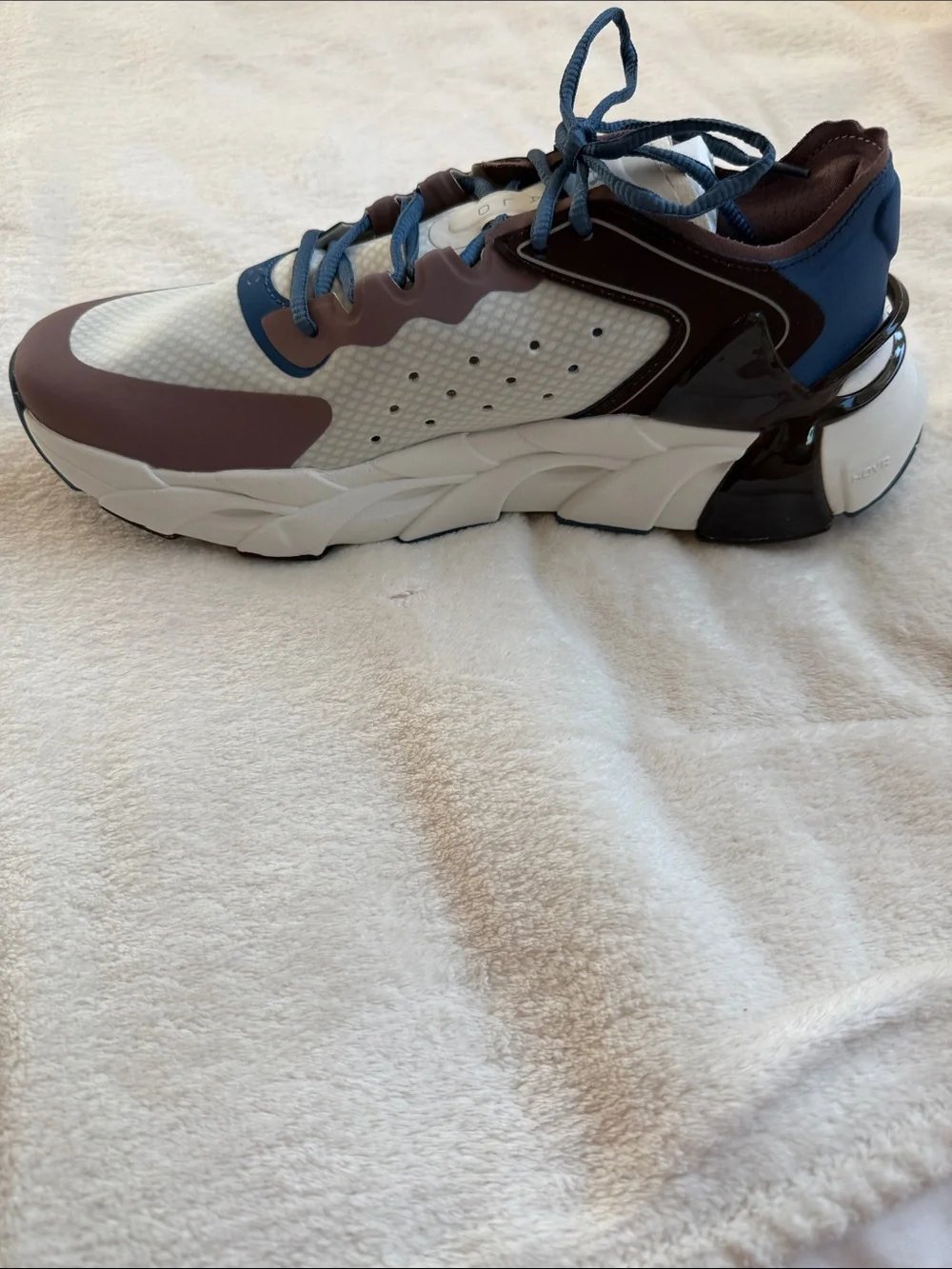 Halo Under Armour Unisex Athletic Shoe